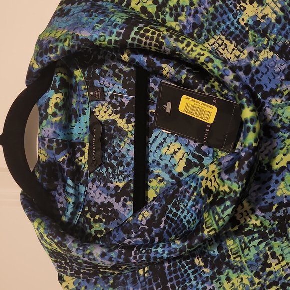 Sleeveless blue green black blouse 18 - Picture 3 of 5